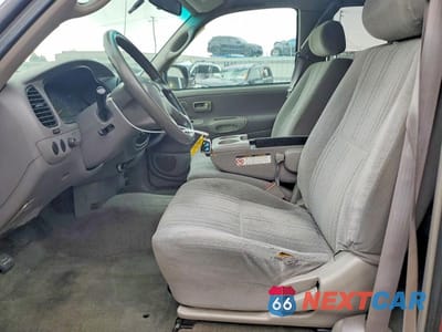 Zdjęcie 7 z 11 samochodu: 2002 TOYOTA TUNDRA SR5 VIN:5TBRN34112S243063 - miniatura