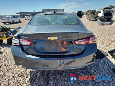 Zdjęcie 6 z 13 samochodu: 2019 CHEVROLET MALIBU LT VIN:1G1ZD5ST6KF185132 - miniatura