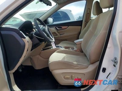 Zdjęcie 7 z 13 samochodu: 2016 NISSAN ROGUE SV VIN:KNMAT2MT3GP622699 - miniatura