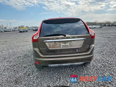 Zdjęcie 6 z 12 samochodu: 2017 VOLVO XC60 T5 DYNAMIC VIN:YV440MRRXH2140337 - miniatura