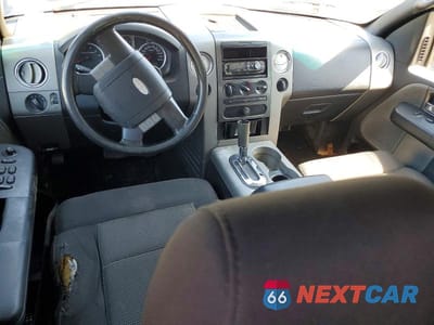 Zdjęcie 8 z 12 samochodu: 2004 FORD F-150 VIN:1FTPW145X4KA84038 - miniatura