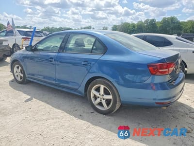 Drugie zdjęcie samochodu z przodu: 2016 VOLKSWAGEN JETTA S VIN:3VW267AJ6GM373183 - miniatura