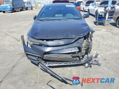 Piąte zdjęcie samochodu w środku: 2021 TOYOTA COROLLA SE VIN:5YFS4MCE8MP070157 - miniatura