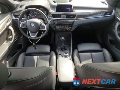 Zdjęcie 8 z 12 samochodu: 2018 BMW X1 XDRIVE28I VIN:WBXHT3C3XJ5L24548 - miniatura