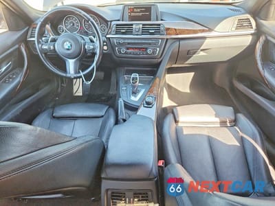 Zdjęcie 8 z 12 samochodu: 2013 BMW 328 I VIN:WBA3A5C58DF358249 - miniatura