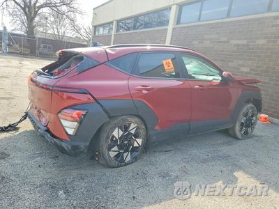 Trzecie zdjęcie samochodu z tyłu: 2024 HYUNDAI KONA SEL VIN:KM8HB3AB9RU169420 - miniatura