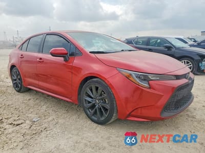 Czwarte zdjęcie samochodu z boku: 2021 TOYOTA COROLLA LE VIN:5YFEPMAE3MP255496 - miniatura