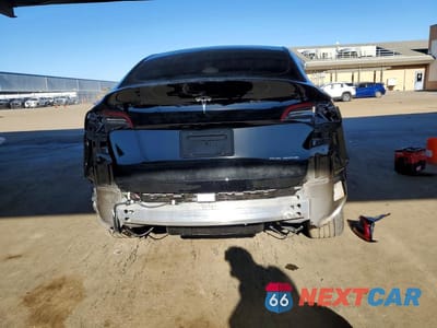 Zdjęcie 6 z 12 samochodu: 2024 TESLA MODEL Y VIN:7SAYGDEE1RF002366 - miniatura