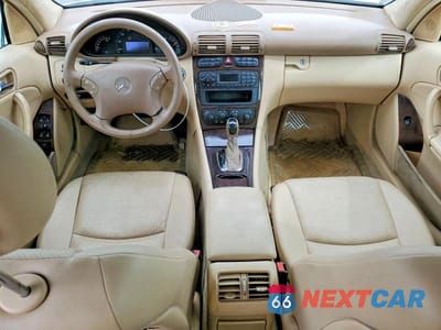 Zdjęcie 8 z 11 samochodu: 2004 MERCEDES-BENZ C 240 VIN:WDBRF61J34E017981 - miniatura