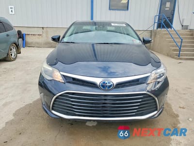 Piąte zdjęcie samochodu w środku: 2018 TOYOTA AVALON HYBRID XLE PREMIUM VIN:4T1BD1EB4JU062553 - miniatura