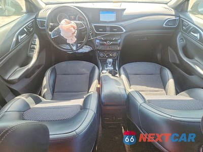 Zdjęcie 8 z 12 samochodu: 2019 INFINITI QX30 VIN:SJKCH5CR0KA008770 - miniatura