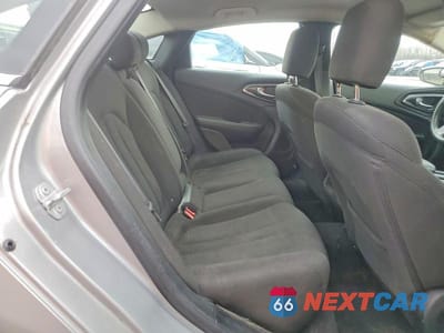 Zdjęcie 10 z 11 samochodu: 2016 CHRYSLER 200 LIMITED VIN:1C3CCCABXGN141178 - miniatura