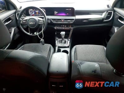 Zdjęcie 8 z 13 samochodu: 2024 KIA SELTOS S VIN:KNDEU2AA8R7565811 - miniatura