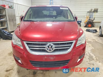 Piąte zdjęcie samochodu w środku: 2011 VOLKSWAGEN ROUTAN SEL VIN:2V4RW5DGXBR691482 - miniatura