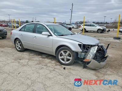 Czwarte zdjęcie samochodu z boku: 2009 HYUNDAI SONATA SE VIN:5NPEU46C89H508381 - miniatura