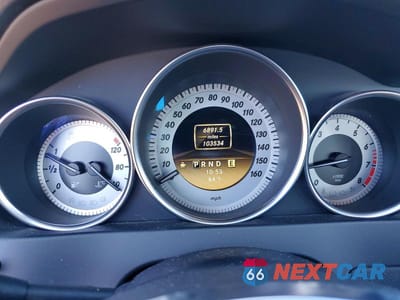 Zdjęcie 9 z 11 samochodu: 2012 MERCEDES-BENZ C 300 4MATIC VIN:WDDGF8BB2CR196426 - miniatura