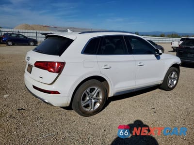 Trzecie zdjęcie samochodu z tyłu: 2019 AUDI Q5 PREMIUM VIN:WA1ANAFY5K2088778 - miniatura