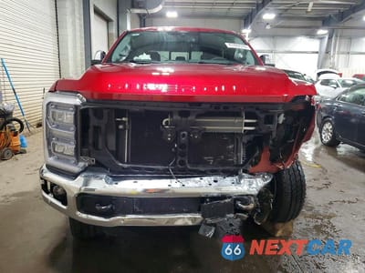 Piąte zdjęcie samochodu w środku: 2026 FORD F350 SUPER DUTY VIN:1FT8W3BN7TEC17399 - miniatura