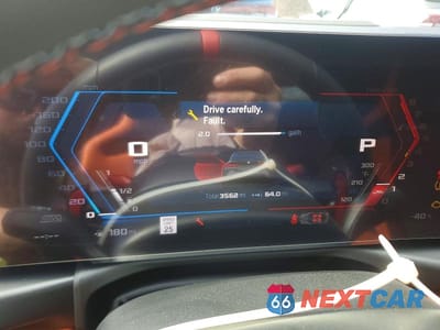 Zdjęcie 9 z 11 samochodu: 2026 BMW M4 COMPETITION VIN:WBS23HK00TCV73634 - miniatura