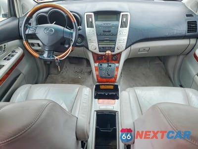 Zdjęcie 8 z 13 samochodu: 2004 LEXUS RX 330 BASE VIN:2T2HA31U44C024294 - miniatura