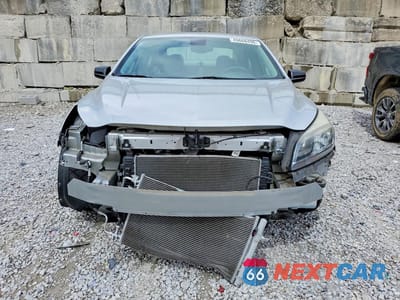 Piąte zdjęcie samochodu w środku: 2015 CHEVROLET MALIBU LS VIN:1G11B5SLXFU148377 - miniatura