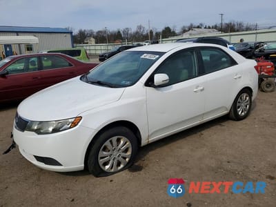 2013 KIA FORTE KNAFU4A26D5740390 - główne zdjęcie licytacji z USA - miniatura