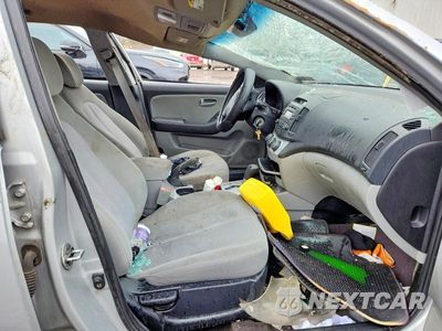 Zdjęcie 7 z 12 samochodu: 2009 HYUNDAI ELANTRA GLS VIN:KMHDU46D29U809024 - miniatura