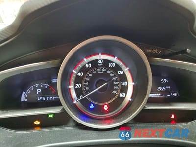 Zdjęcie 9 z 12 samochodu: 2016 MAZDA 3 TOURING VIN:JM1BM1W75G1301228 - miniatura