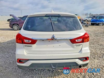 Zdjęcie 6 z 12 samochodu: 2019 MITSUBISHI OUTLANDER SPORT ES VIN:JA4AP3AU5KU004456 - miniatura