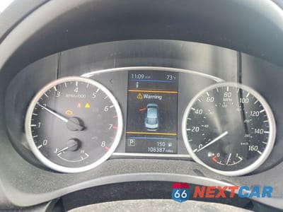Zdjęcie 9 z 12 samochodu: 2019 NISSAN SENTRA S VIN:3N1AB7AP6KY372926 - miniatura