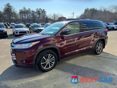 Drugie zdjęcie samochodu z przodu: 2018 TOYOTA HIGHLANDER XLE VIN:5TDJZRFH2JS823121 - miniatura