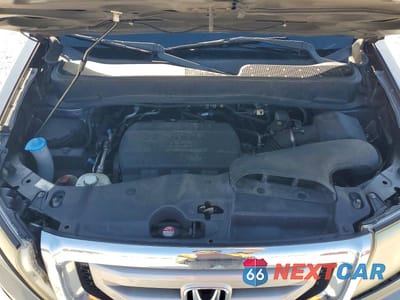 Zdjęcie 12 z 13 samochodu: 2011 HONDA PILOT EXL VIN:5FNYF3H57BB050272 - miniatura