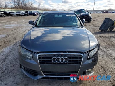 Piąte zdjęcie samochodu w środku: 2012 AUDI A4 PREMIUM VIN:WAUBFAFL8CA088094 - miniatura