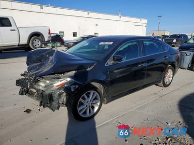 2015 TOYOTA AVALON XLE 4T1BK1EB2FU153138 - główne zdjęcie licytacji z USA - miniatura