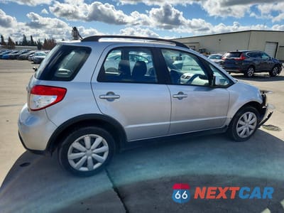 Trzecie zdjęcie samochodu z tyłu: 2010 SUZUKI SX4 VIN:JS2YB5A3XA6300829 - miniatura