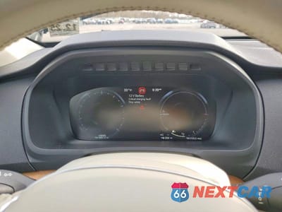 Zdjęcie 9 z 11 samochodu: 2021 VOLVO XC90 T8 RECHARGE MOMENTUM VIN:YV4BR00K2M1693067 - miniatura