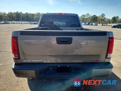 Zdjęcie 6 z 12 samochodu: 2013 GMC SIERRA K1500 SLE VIN:3GTP2VE73DG115785 - miniatura