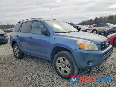 Czwarte zdjęcie samochodu z boku: 2006 TOYOTA RAV4 BASE VIN:JTMBD33V765034454 - miniatura