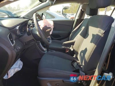 Zdjęcie 7 z 12 samochodu: 2018 CHEVROLET TRAX LS VIN:3GNCJNSB1JL296650 - miniatura