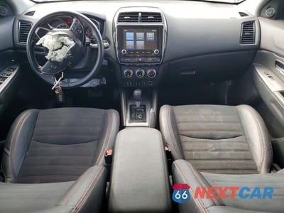 Zdjęcie 8 z 13 samochodu: 2022 MITSUBISHI OUTLANDER SPORT SE VIN:JA4APVAU7NU011490 - miniatura