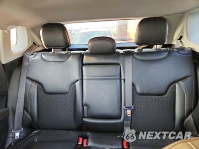 Zdjęcie 10 z 13 samochodu: 2018 JEEP COMPASS LATITUDE VIN:3C4NJCBB1JT182198 - miniatura