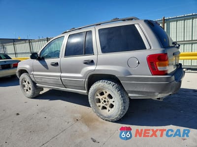 Drugie zdjęcie samochodu z przodu: 1999 JEEP GRAND CHEROKEE LAREDO VIN:1J4GW58N6XC739919 - miniatura