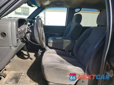 Zdjęcie 7 z 12 samochodu: 2005 CHEVROLET SILVERADO K1500 VIN:2GCEK13T951176603 - miniatura