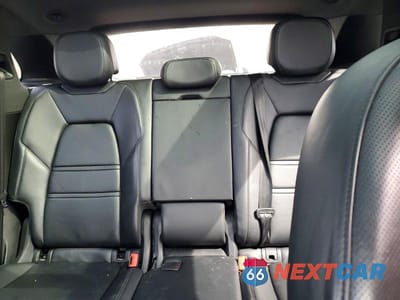 Zdjęcie 10 z 12 samochodu: 2019 PORSCHE CAYENNE VIN:WP1AA2AY5KDA14522 - miniatura