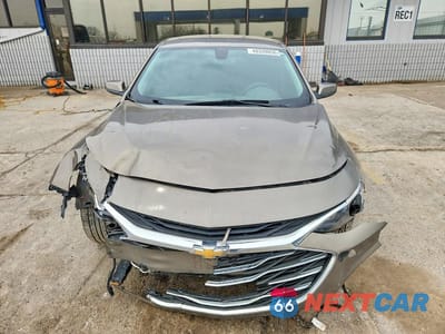 Piąte zdjęcie samochodu w środku: 2020 CHEVROLET MALIBU LT VIN:1G1ZD5ST6LF124008 - miniatura