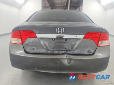 Zdjęcie 6 z 12 samochodu: 2009 HONDA CIVIC VP VIN:2HGFA16309H524967 - miniatura