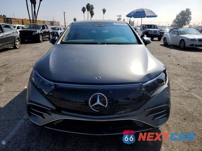 Piąte zdjęcie samochodu w środku: 2022 MERCEDES-BENZ EQS SEDAN 580 4MATIC VIN:W1KCG4EB2NA019988 - miniatura