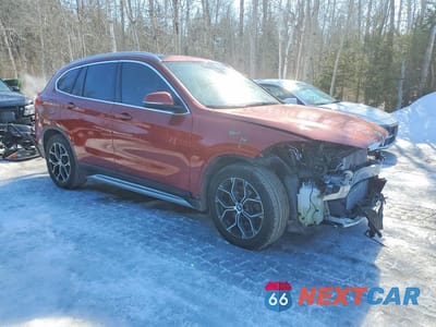 Czwarte zdjęcie samochodu z boku: 2020 BMW X1 XDRIVE28I VIN:WBXJG9C05L5R28784 - miniatura