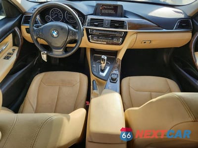Zdjęcie 8 z 12 samochodu: 2017 BMW 320 I VIN:WBA8E1G57HNU14917 - miniatura