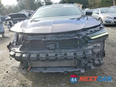 Piąte zdjęcie samochodu w środku: 2021 ACURA TLX TECH A VIN:19UUB6F59MA004714 - miniatura